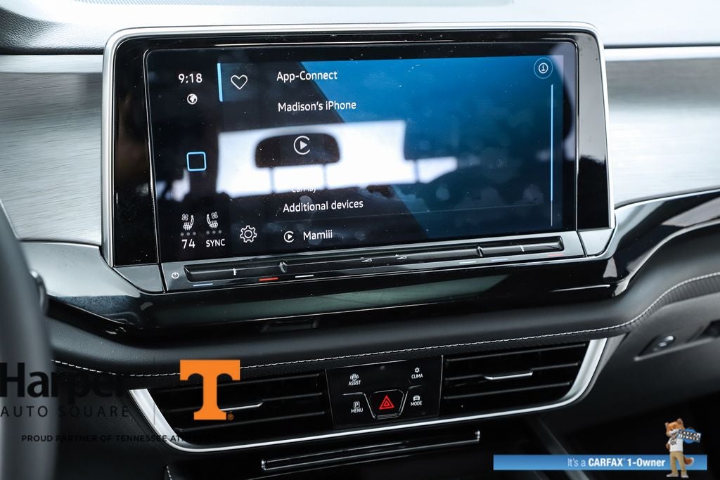 2025 Volkswagen Atlas Cross Sport 2.0T SE w/Technology