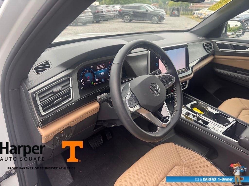 2025 Volkswagen Atlas Cross Sport 2.0T SE w/Technology