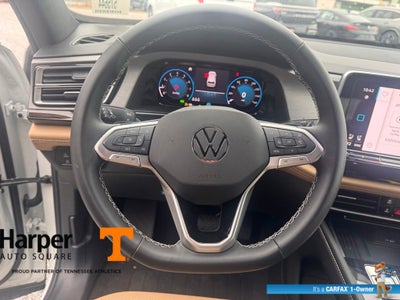 2025 Volkswagen Atlas Cross Sport 2.0T SE w/Technology