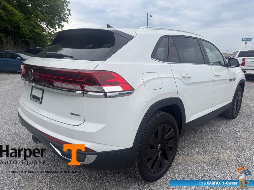 2025 Volkswagen Atlas Cross Sport 2.0T SE w/Technology