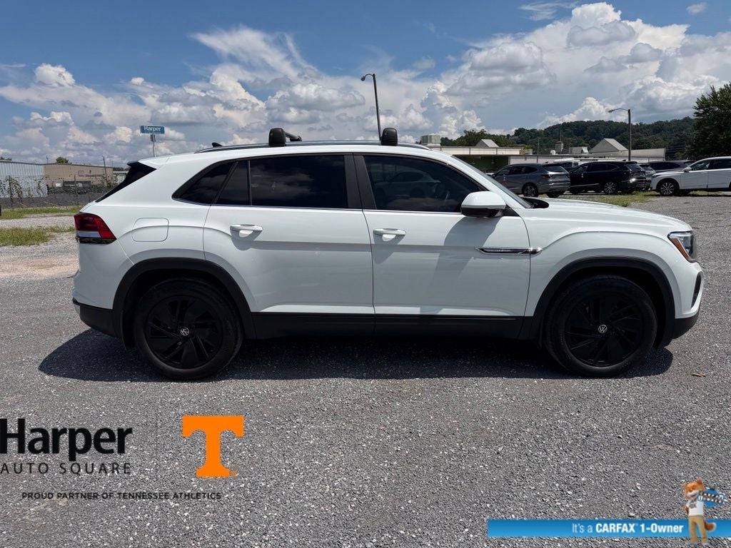 2024 Volkswagen Atlas Cross Sport 2.0T SE w/Technology