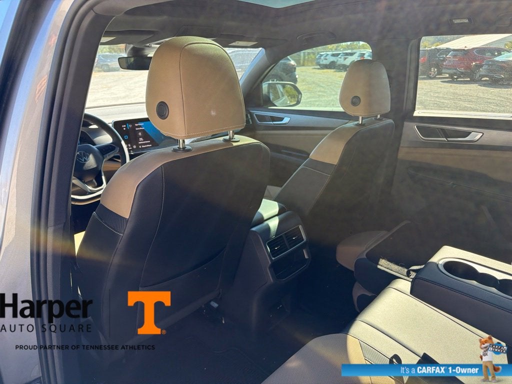 2024 Volkswagen Atlas Cross Sport 2.0T SE w/Technology