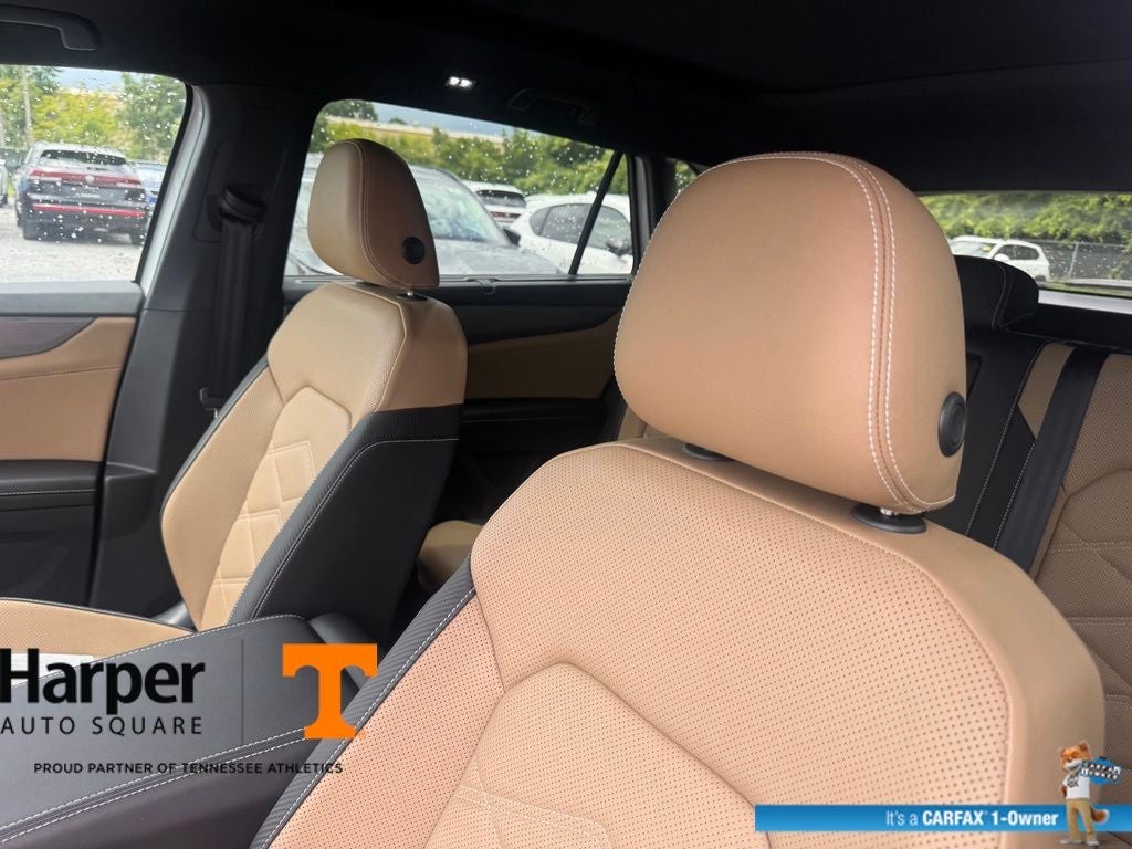 2025 Volkswagen Atlas Cross Sport 2.0T SE w/Technology