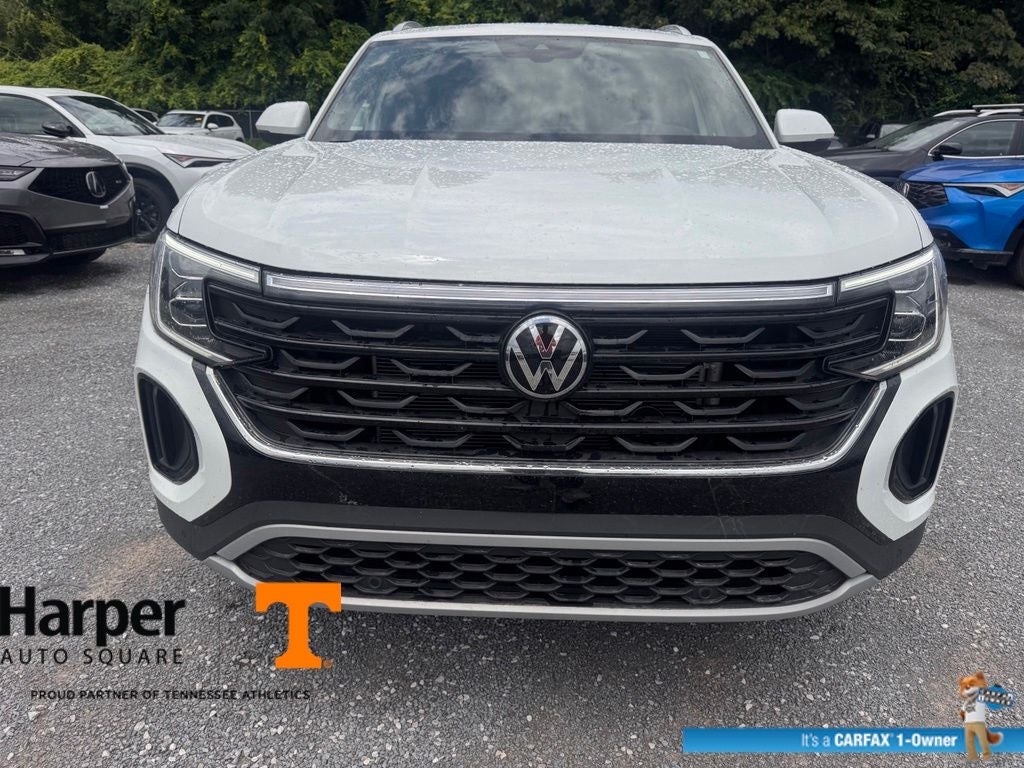 2025 Volkswagen Atlas Cross Sport 2.0T SE w/Technology