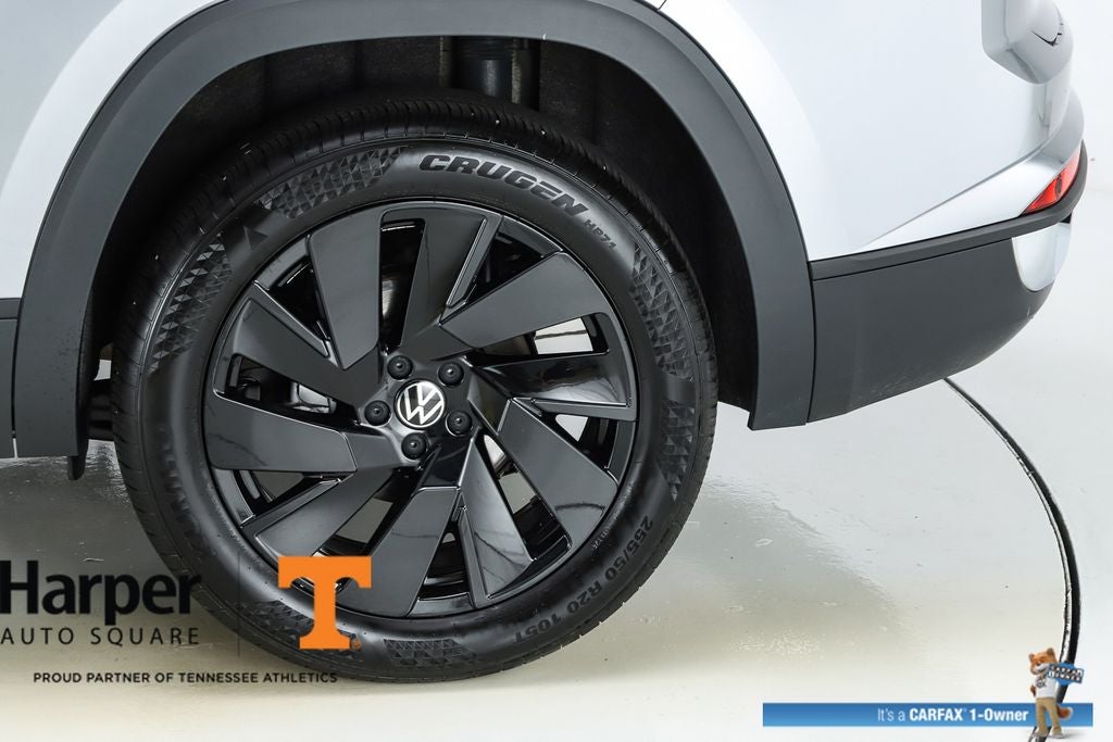2025 Volkswagen Atlas Cross Sport 2.0T SE w/Technology