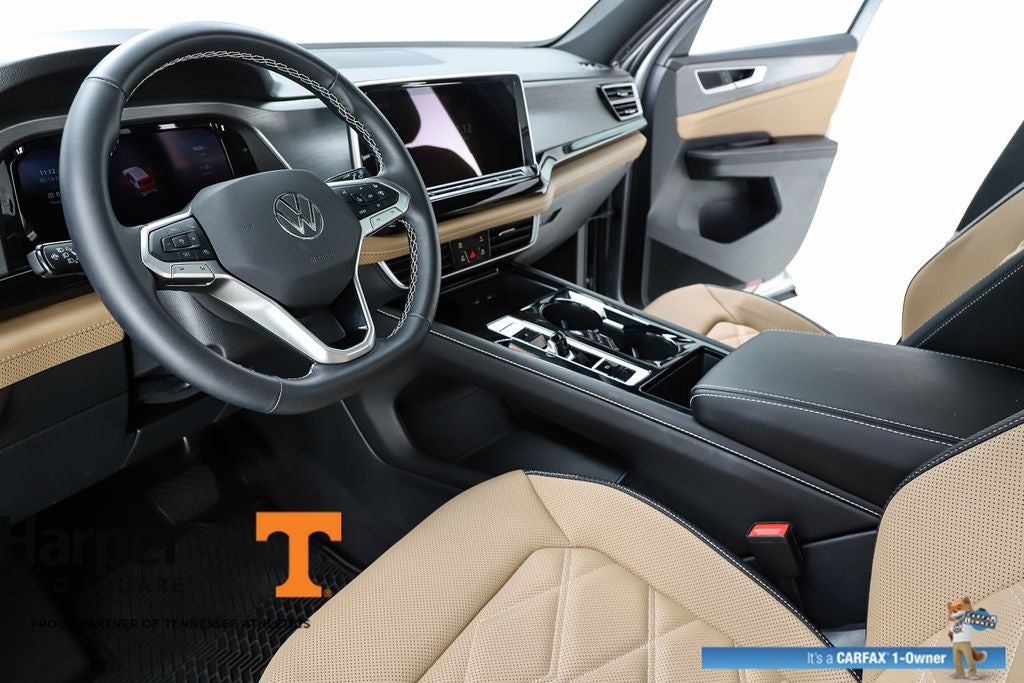 2025 Volkswagen Atlas Cross Sport 2.0T SE w/Technology