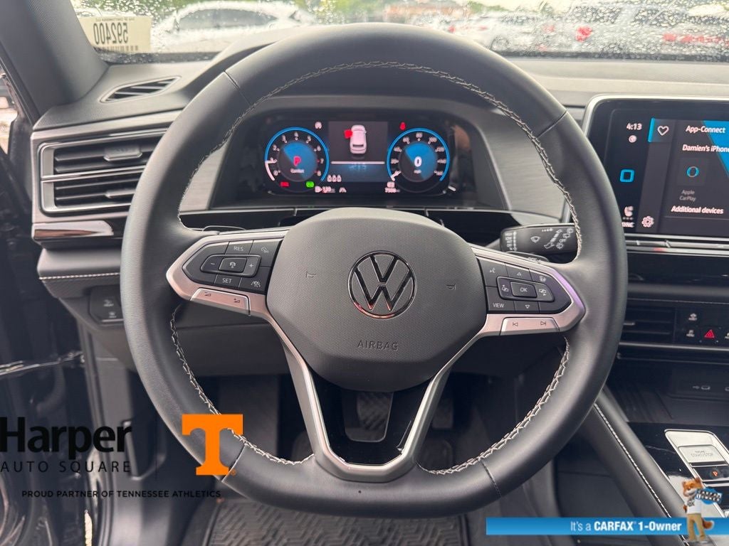 2025 Volkswagen Atlas Cross Sport 2.0T SE w/Technology