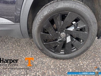 2025 Volkswagen Atlas Cross Sport 2.0T SE w/Technology