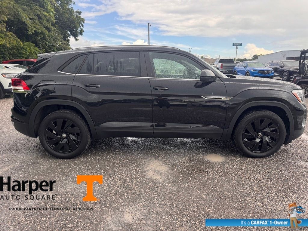 2025 Volkswagen Atlas Cross Sport 2.0T SE w/Technology