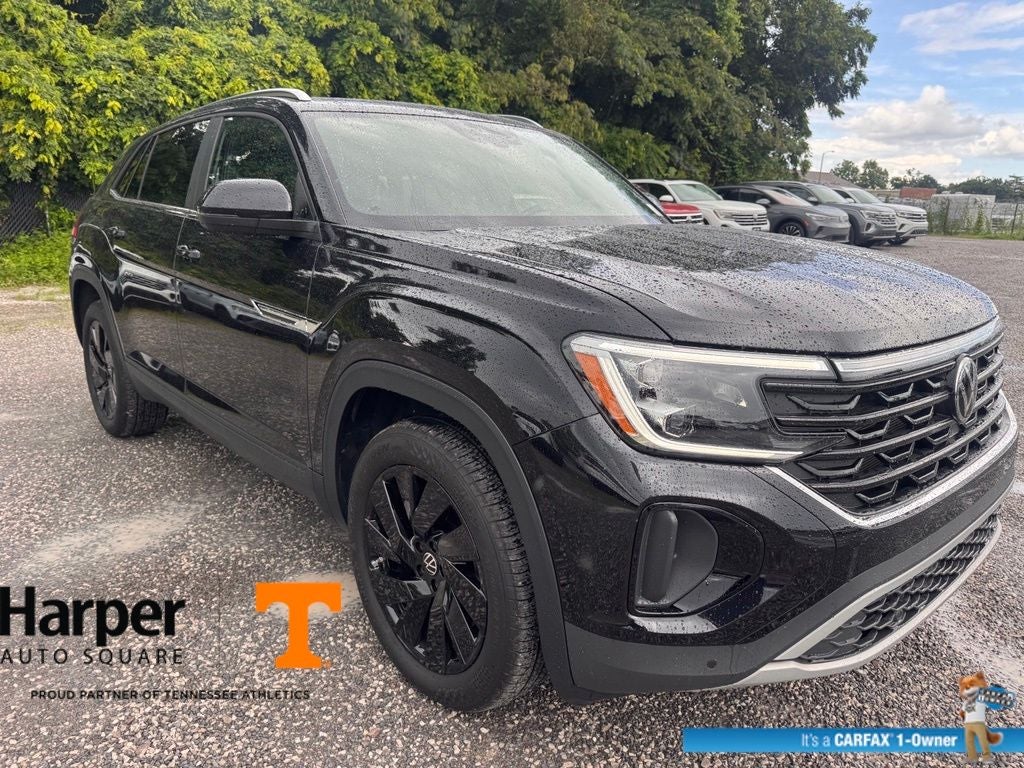 2025 Volkswagen Atlas Cross Sport 2.0T SE w/Technology