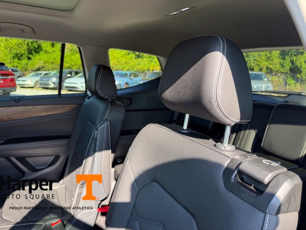 2026 Volkswagen Atlas SE w/Technology