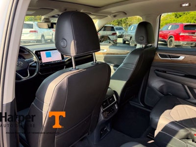 2026 Volkswagen Atlas SE w/Technology