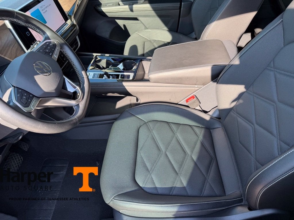 2026 Volkswagen Atlas SE w/Technology