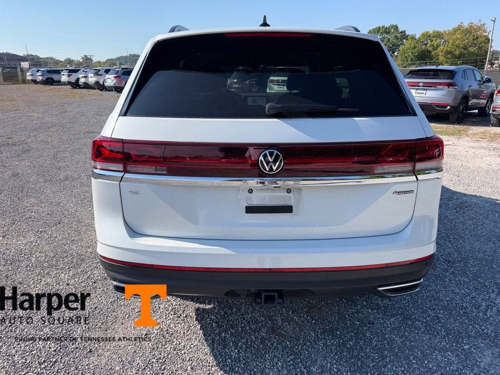 2026 Volkswagen Atlas SE w/Technology