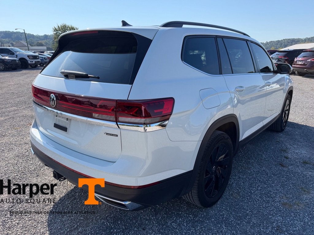 2026 Volkswagen Atlas SE w/Technology