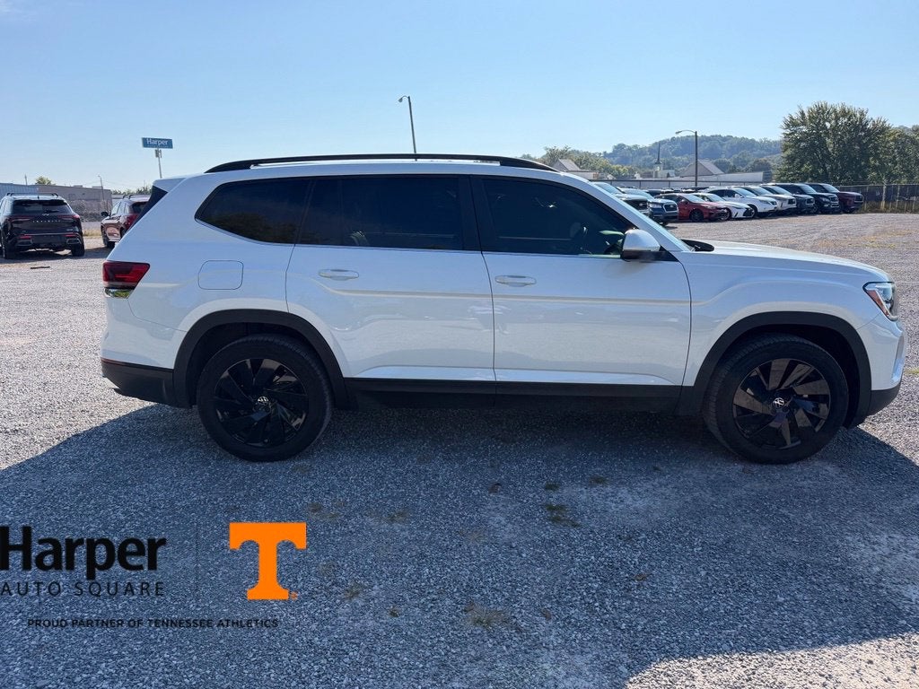 2026 Volkswagen Atlas SE w/Technology