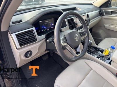 2022 Volkswagen Atlas 2.0T SE w/Technology