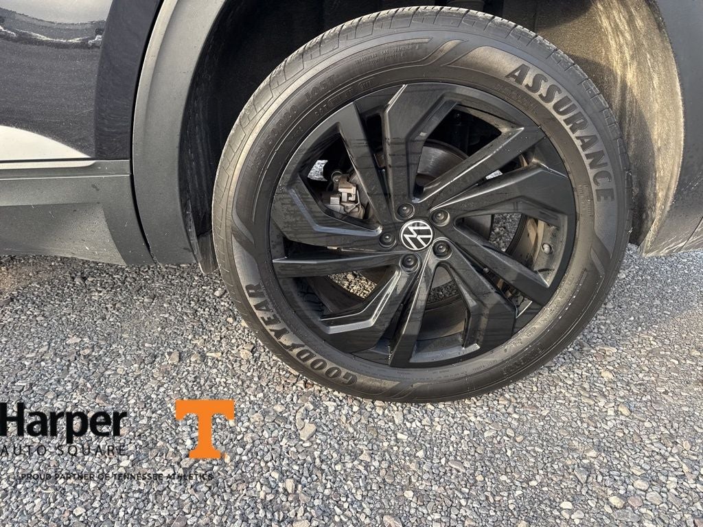 2022 Volkswagen Atlas 2.0T SE w/Technology