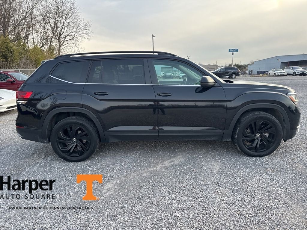 2022 Volkswagen Atlas 2.0T SE w/Technology