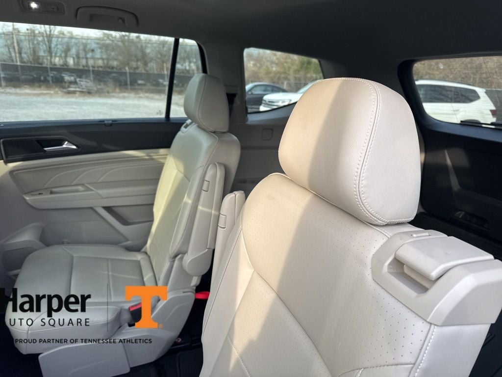 2022 Volkswagen Atlas 2.0T SE w/Technology