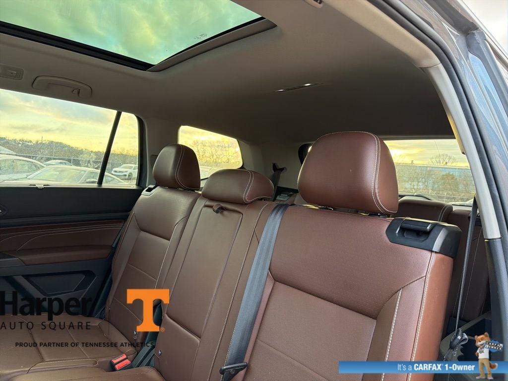 2022 Volkswagen Atlas 2.0T SE w/Technology