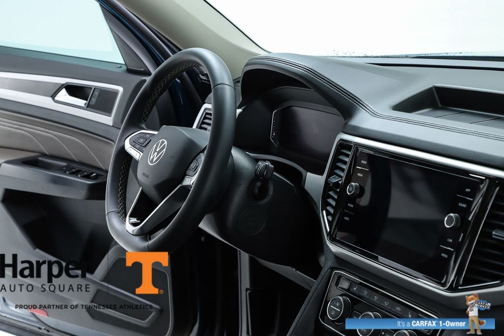 2023 Volkswagen Atlas 3.6L V6 SE w/Technology