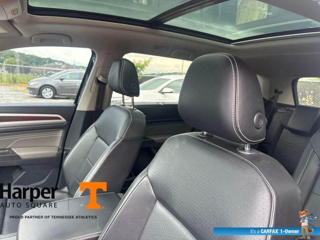 2022 Volkswagen Atlas 3.6L V6 SE w/Technology