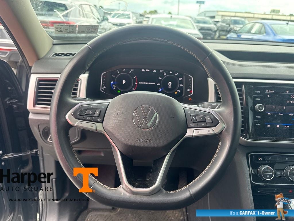 2022 Volkswagen Atlas 3.6L V6 SE w/Technology