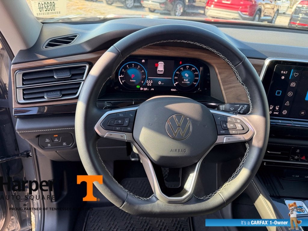 2025 Volkswagen Atlas 2.0T SE w/Technology