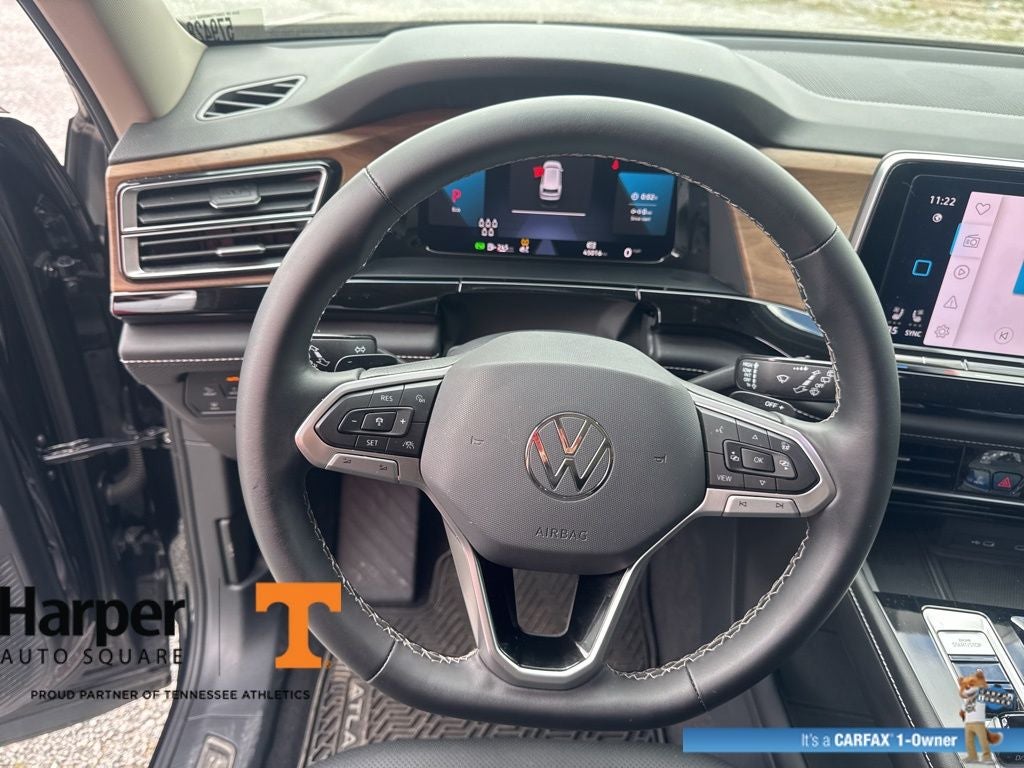 2024 Volkswagen Atlas 2.0T SE w/Technology