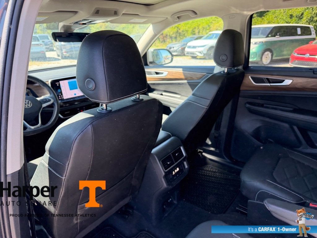 2025 Volkswagen Atlas 2.0T SE w/Technology