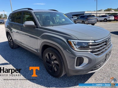 2025 Volkswagen Atlas 2.0T SE w/Technology