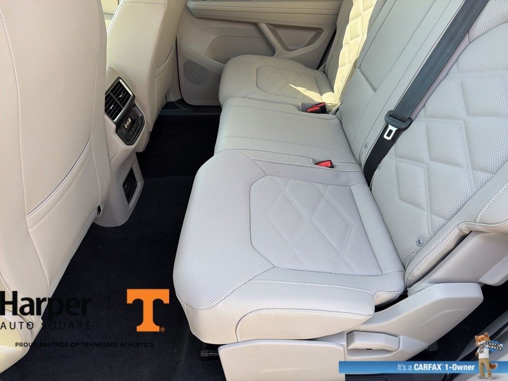 2025 Volkswagen Atlas 2.0T SE