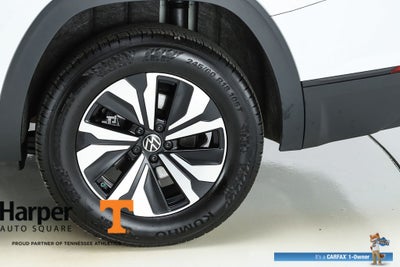 2025 Volkswagen Atlas 2.0T SE