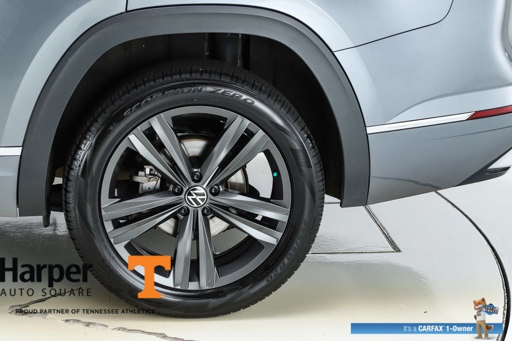 2021 Volkswagen Atlas 3.6L V6 SE w/Technology R-Line