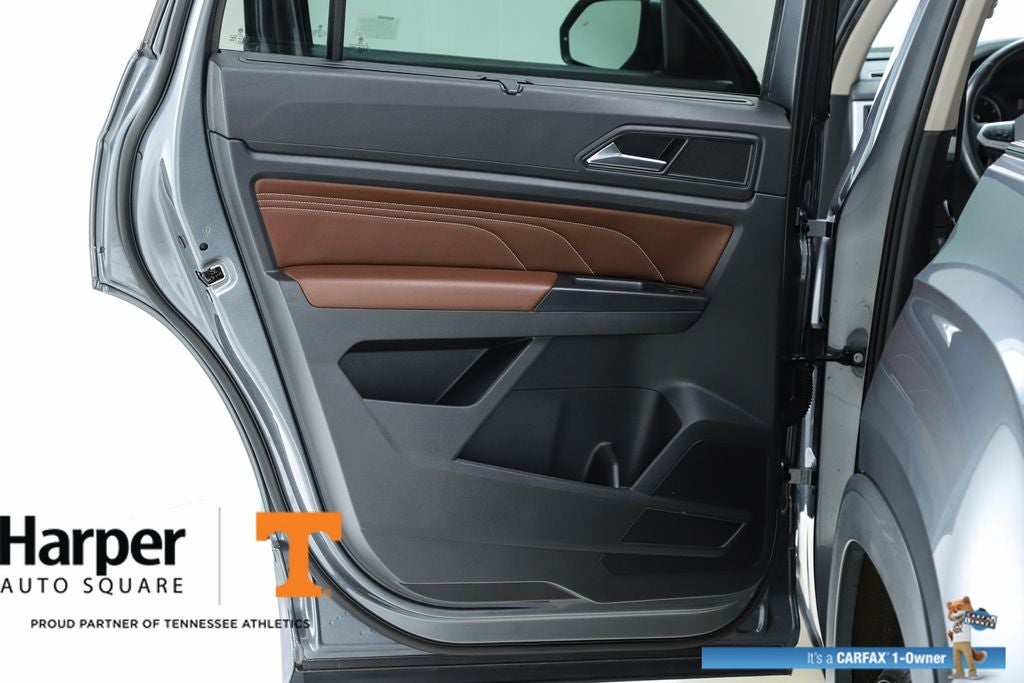 2021 Volkswagen Atlas 3.6L V6 SE w/Technology R-Line