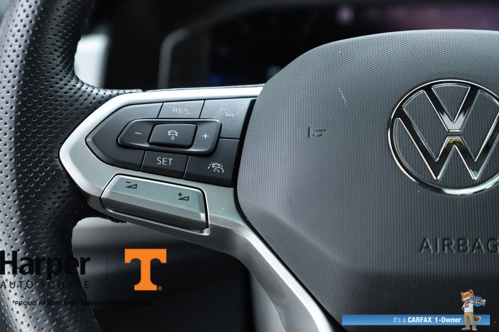 2023 Volkswagen Atlas Cross Sport 2.0T SEL R-Line