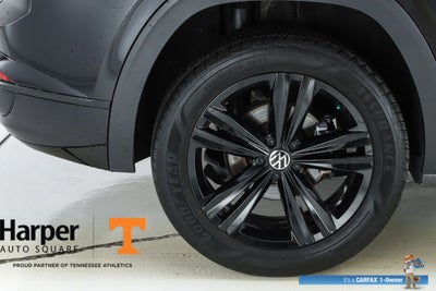 2023 Volkswagen Atlas Cross Sport 2.0T SEL R-Line