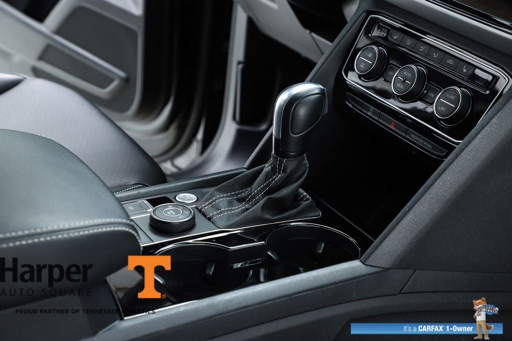 2023 Volkswagen Atlas Cross Sport 2.0T SEL R-Line