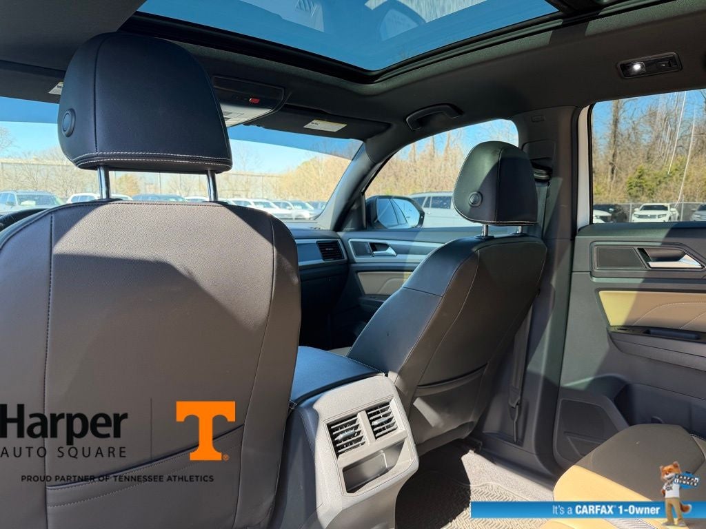 2023 Volkswagen Atlas Cross Sport 2.0T SEL R-Line