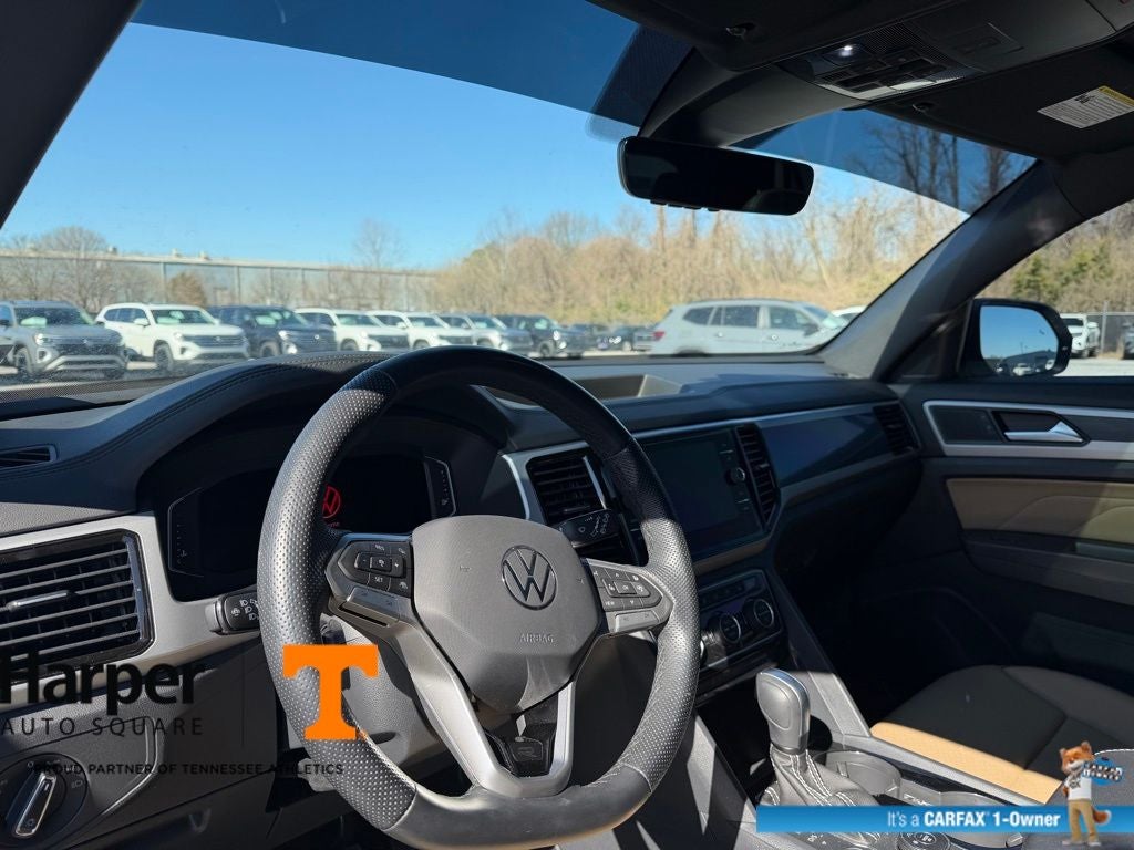 2023 Volkswagen Atlas Cross Sport 2.0T SEL R-Line