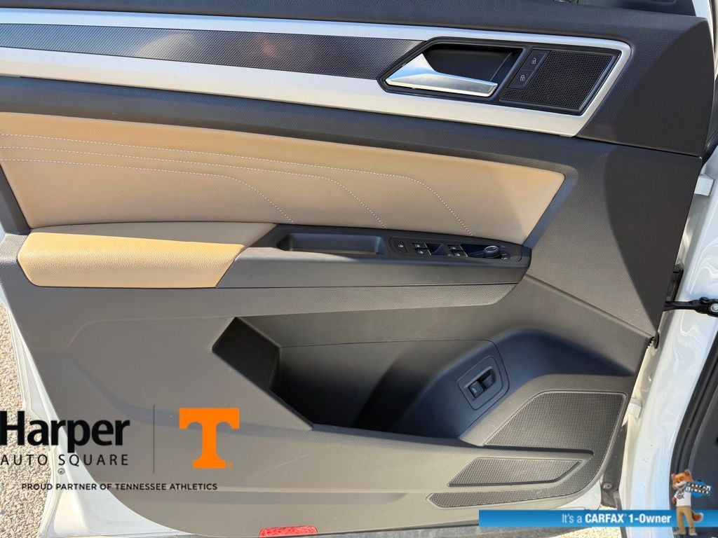 2023 Volkswagen Atlas Cross Sport 2.0T SEL R-Line