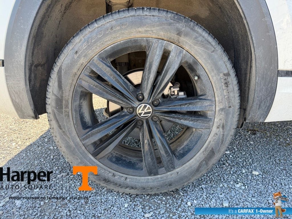 2023 Volkswagen Atlas Cross Sport 2.0T SEL R-Line