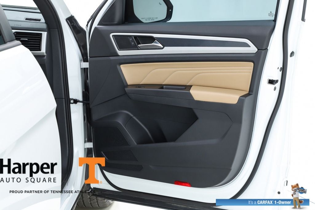 2023 Volkswagen Atlas Cross Sport 2.0T SEL R-Line