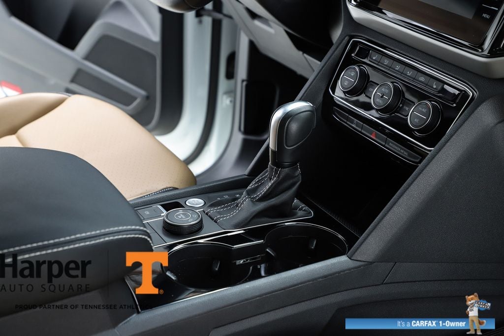 2023 Volkswagen Atlas Cross Sport 2.0T SEL R-Line