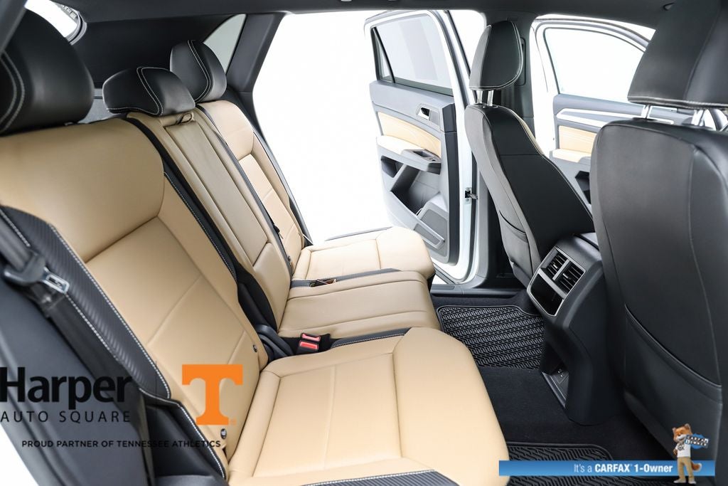 2023 Volkswagen Atlas Cross Sport 2.0T SEL R-Line