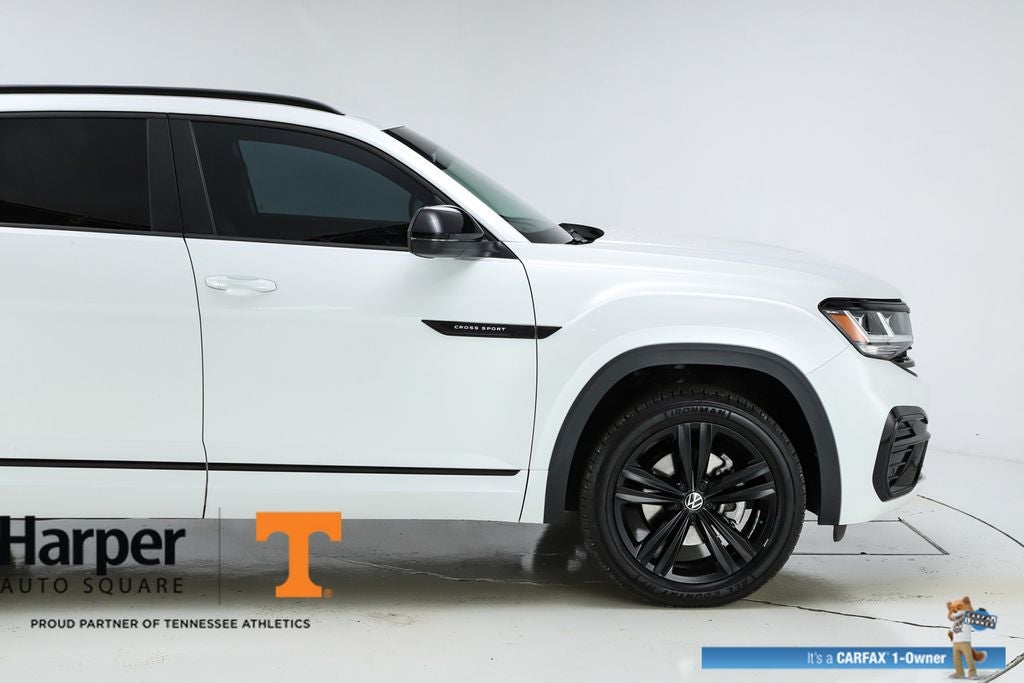 2023 Volkswagen Atlas Cross Sport 2.0T SEL R-Line