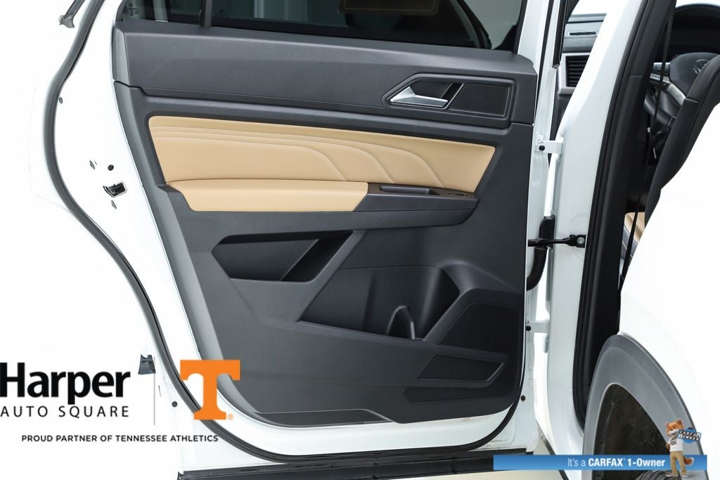 2023 Volkswagen Atlas Cross Sport 2.0T SEL R-Line