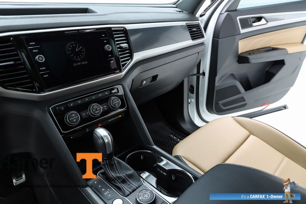 2023 Volkswagen Atlas Cross Sport 2.0T SEL R-Line