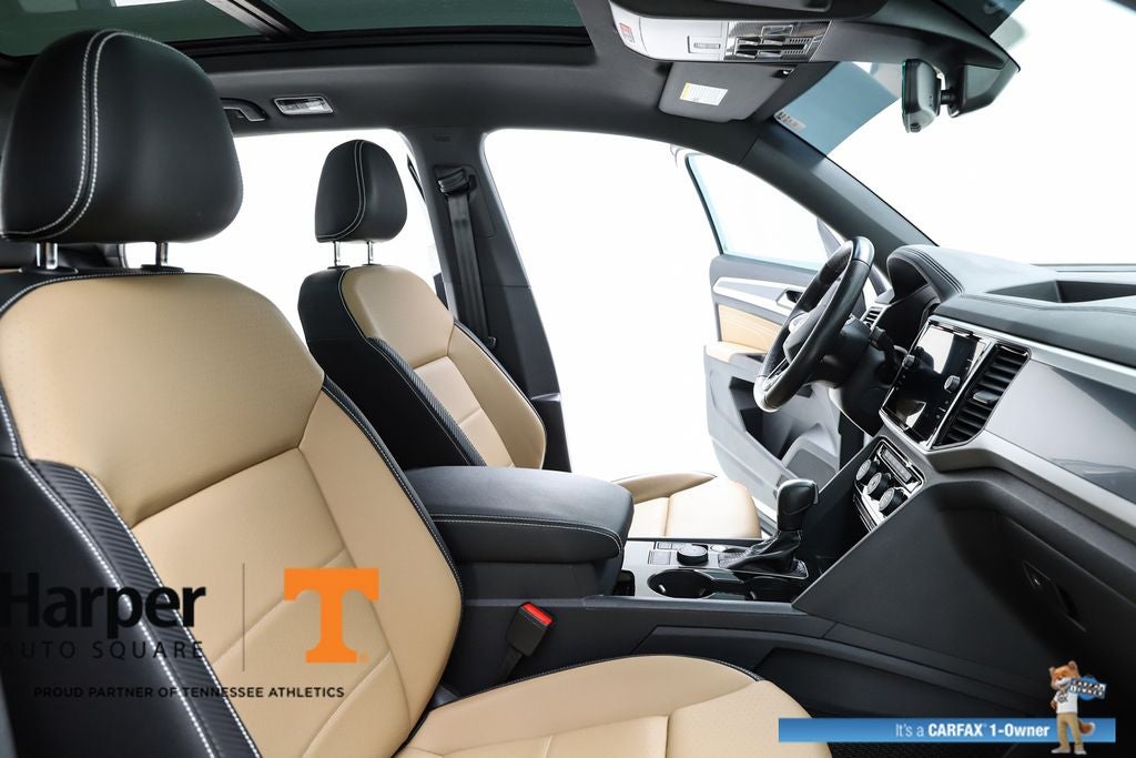 2023 Volkswagen Atlas Cross Sport 2.0T SEL R-Line